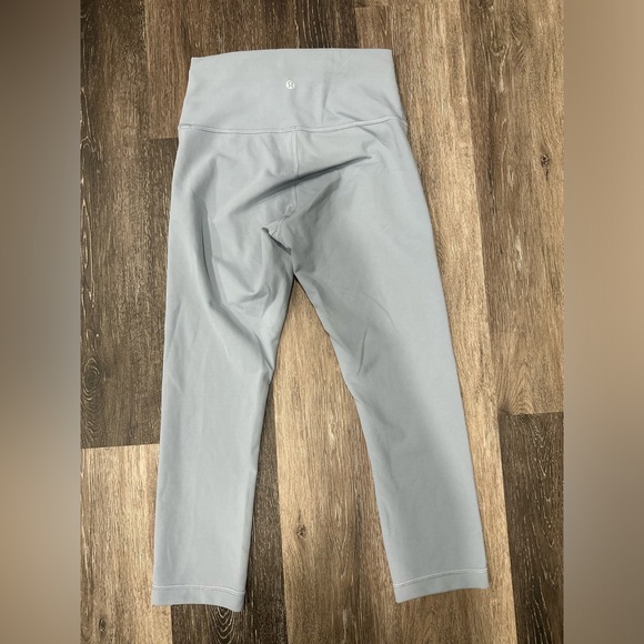 Lululemon Wunder Under Crop Leggings High Rise 21" Silver Blue Luxtreme Women 6 - Picture 3 of 5